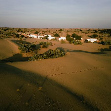 Hotel Grand Khalifa Luxury Camp Sām Esterno foto